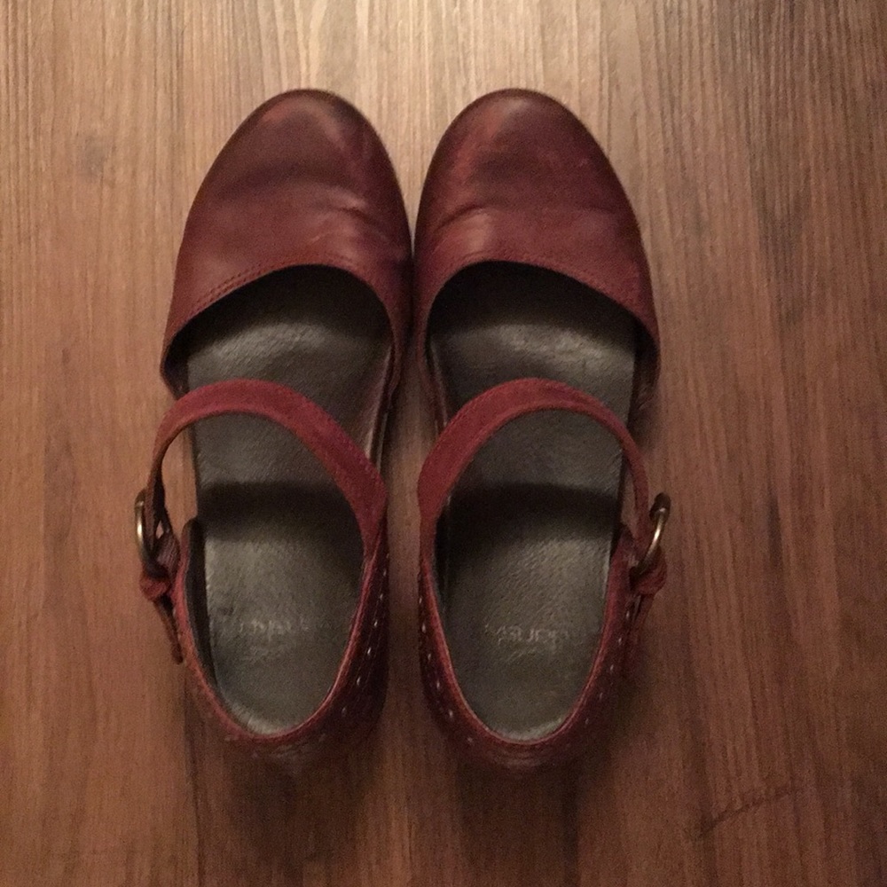 Dansko 38